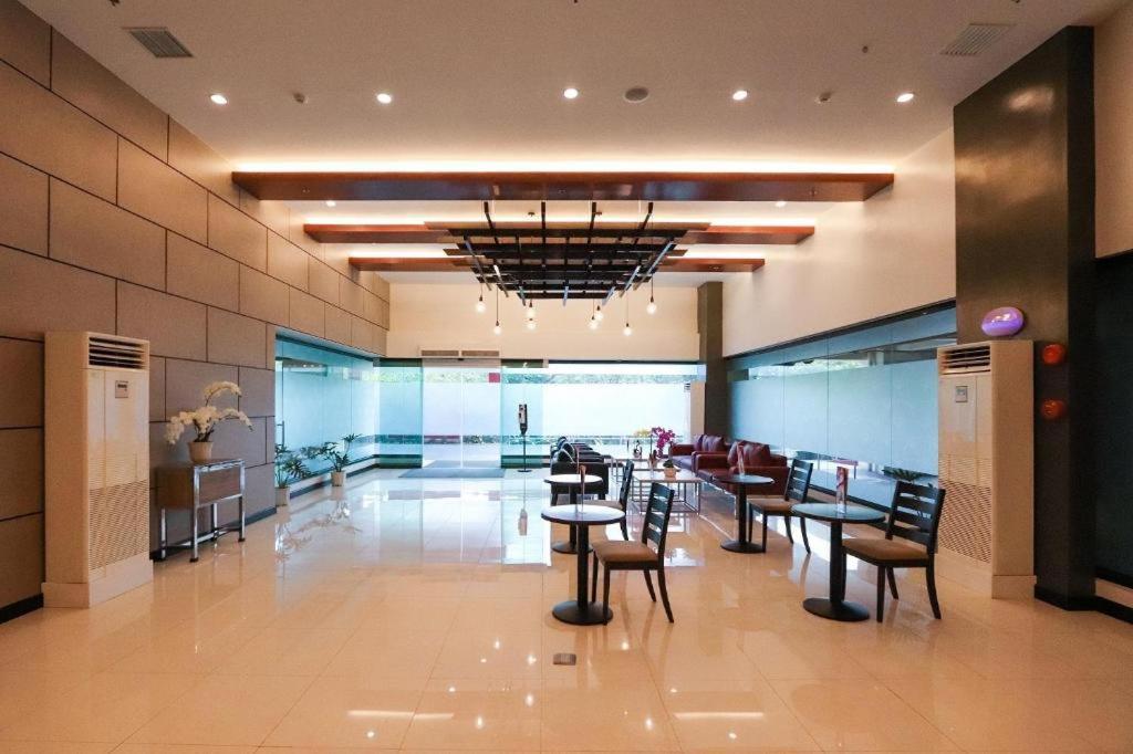 Hotel Sogo Macapagal Paranaque City Экстерьер фото